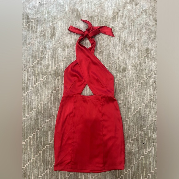 XS Dynamite Satin Halter Dress - Picture 3 of 10